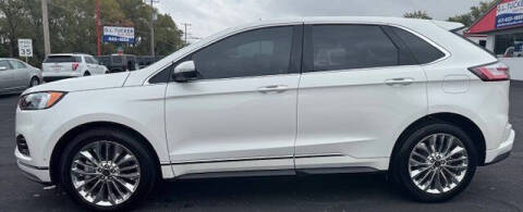 2020 Ford Edge Titanium