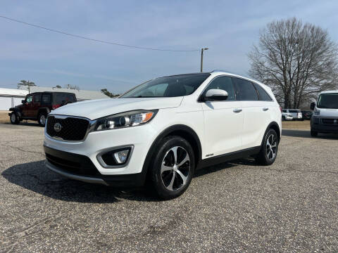 2016 Kia Sorento for sale at Carworx LLC in Dunn NC