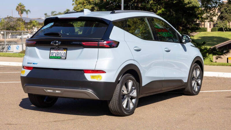 2022 Chevrolet Bolt EUV LT