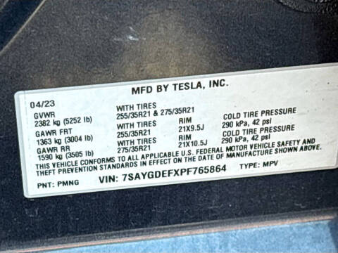 2023 Tesla Model Y Performance