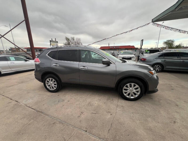 2016 Nissan Rogue S