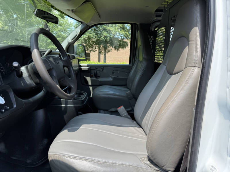 2004 Chevrolet Express 2500