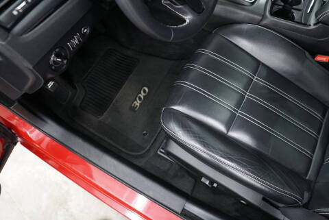 2016 Chrysler 300