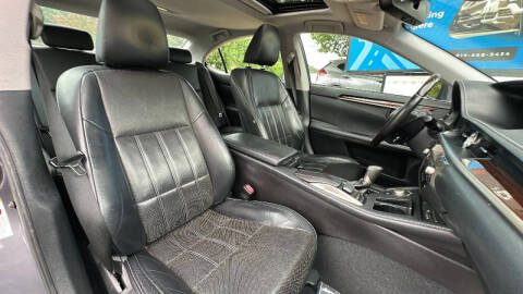 2017 Lexus ES 350