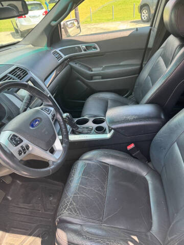 2011 Ford Explorer Limited