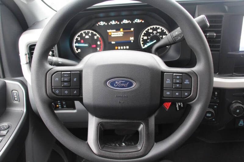 2026 Ford F-350 Super Duty XLT