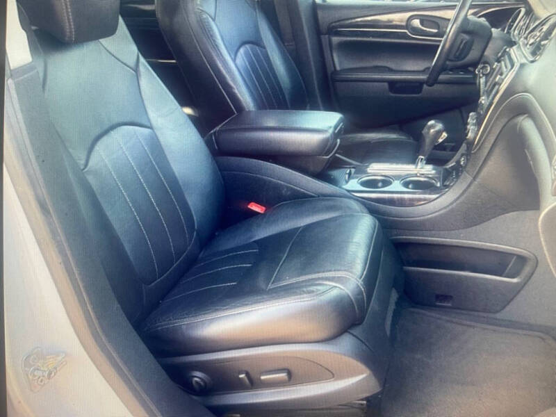 2016 Buick Enclave Leather