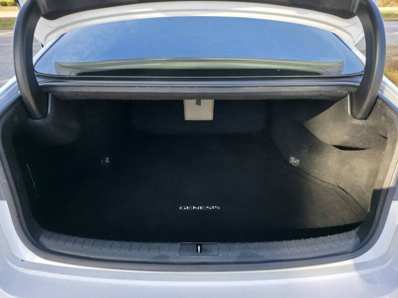 2015 Hyundai Genesis 3.8L