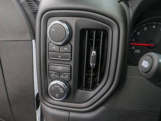 2025 GMC Sierra 2500HD Pro
