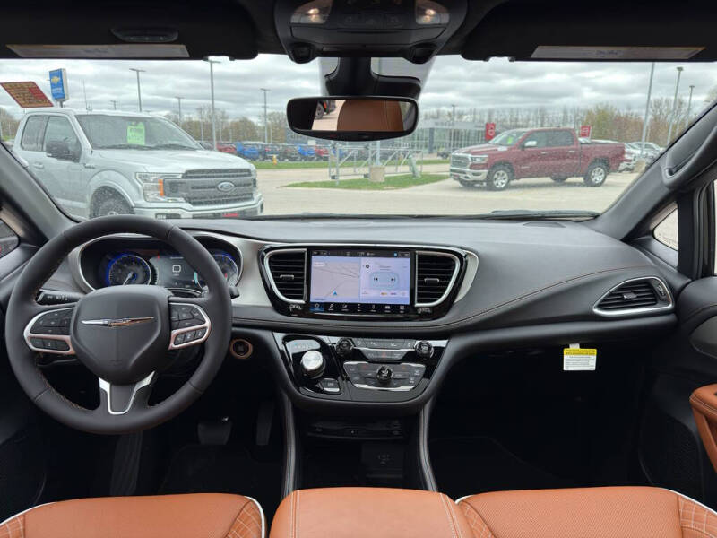 2026 Chrysler Pacifica Pinnacle