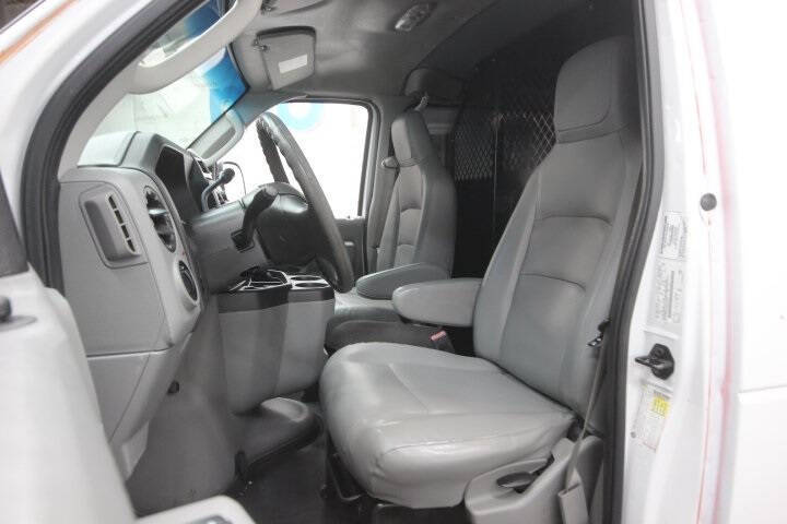 2013 Ford E-Series E-250