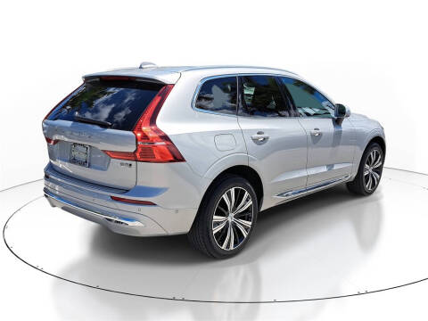 2023 Volvo XC60 B5 Plus Bright Theme
