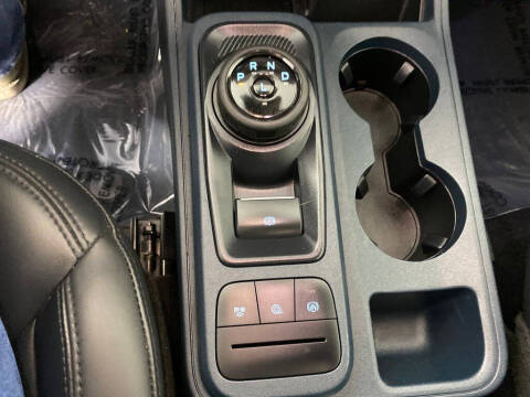 2023 Ford Maverick Lariat