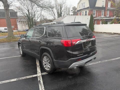 2018 GMC Acadia SLE-2