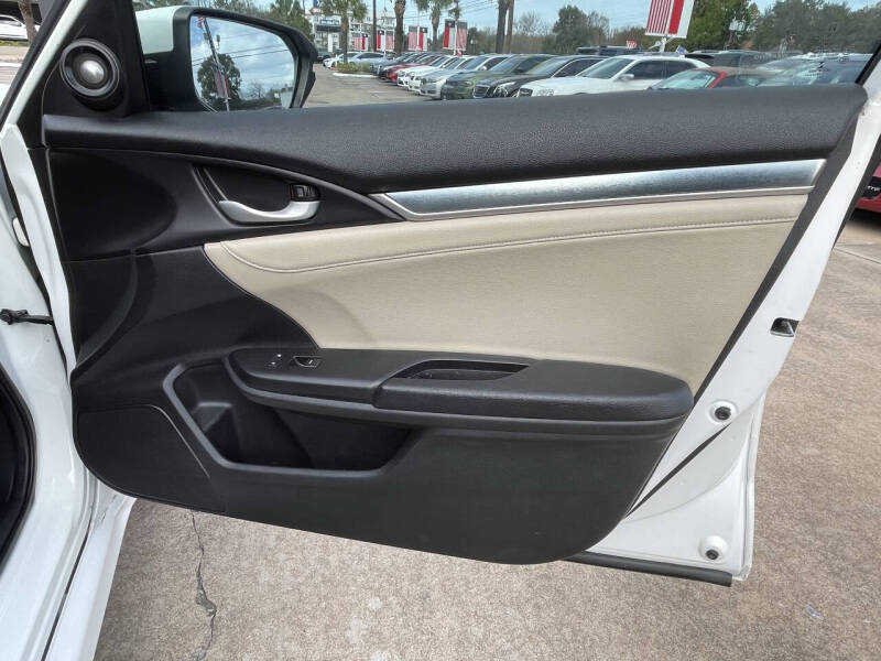 2018 Honda Civic Touring