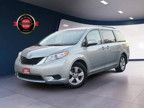 2014 Toyota Sienna for sale at LUNA CAR CENTER in San Antonio TX