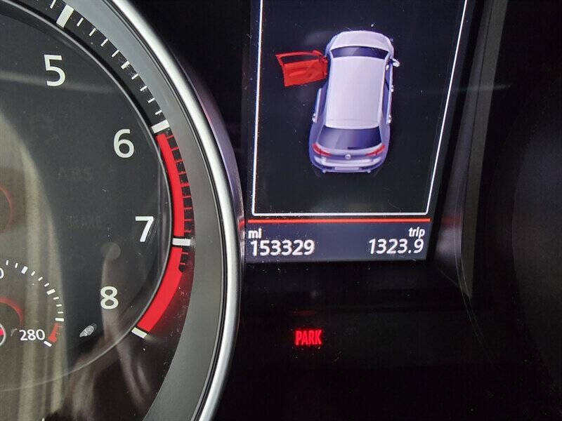 2017 Volkswagen Golf GTI S