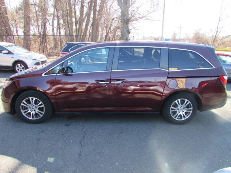 2013 Honda Odyssey for sale at Nutmeg Auto Wholesalers Inc in East Hartford CT
