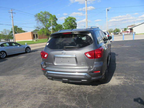 2017 Nissan Pathfinder S