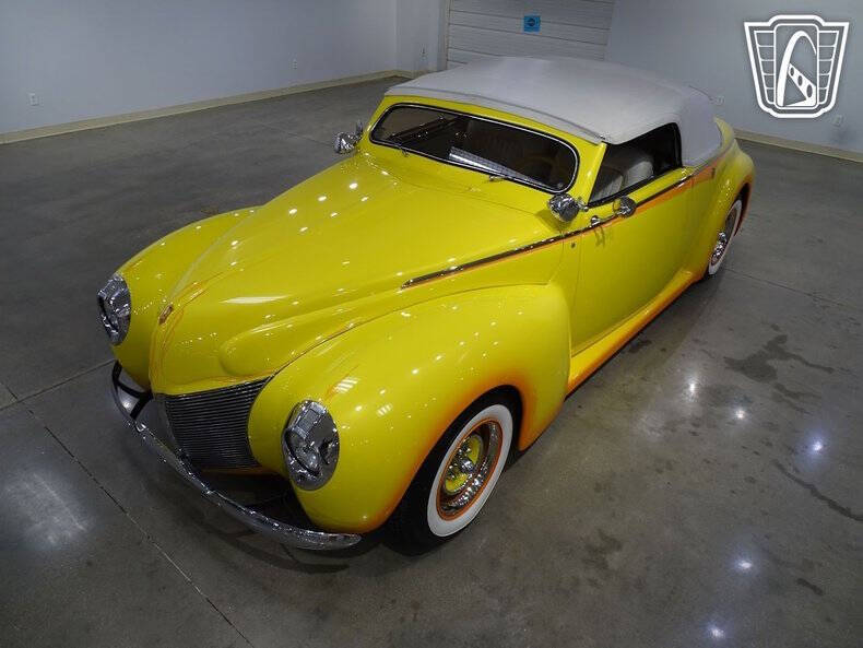 1940 Mercury Monterey