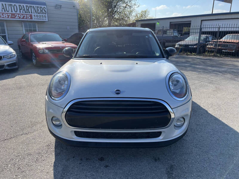 2015 MINI Hardtop 4 Door Cooper