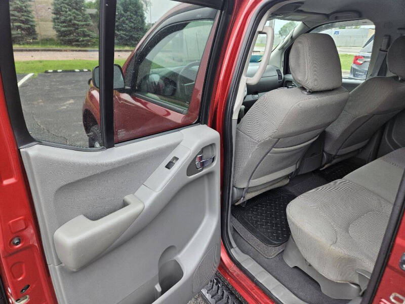 2019 Nissan Frontier S