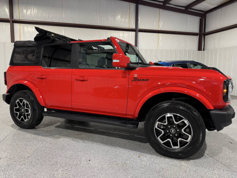 Used 2023 Ford Bronco 4-Door Outer Banks with VIN 1FMDE5BH7PLB22328 for sale in Campbellsville, KY