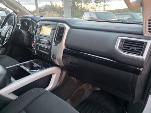 2018 Nissan Titan XD SV