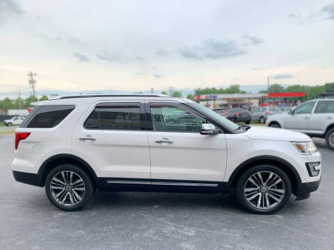 2017 Ford Explorer Platinum