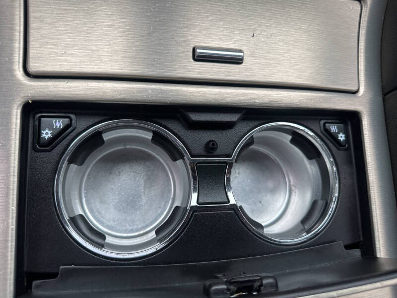 2012 Cadillac Escalade Platinum Edition