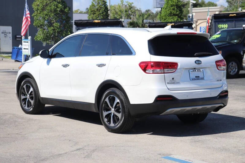 2016 Kia Sorento EX V6