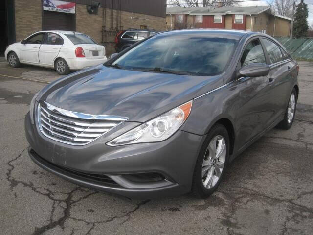 2011 Hyundai Sonata for sale at ELITE AUTOMOTIVE in Euclid OH