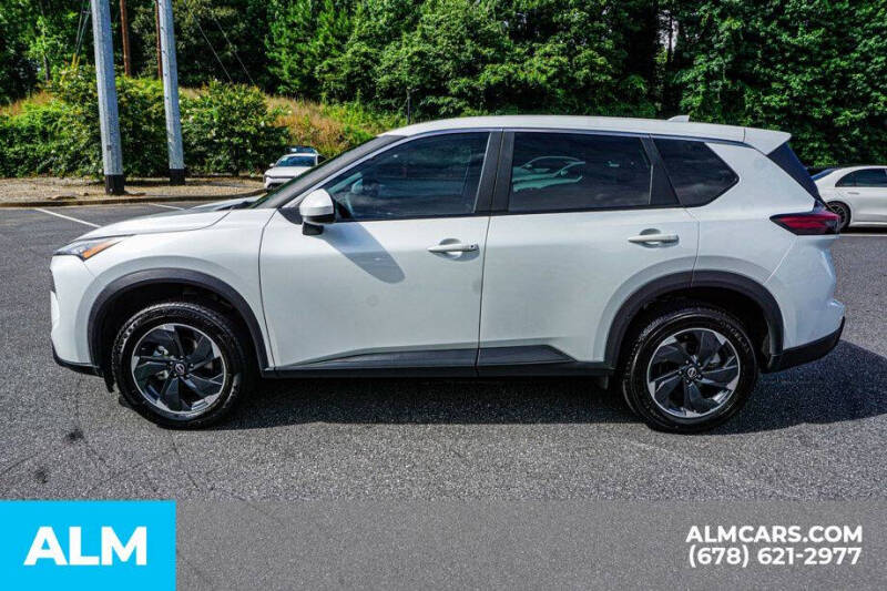 2024 Nissan Rogue SV