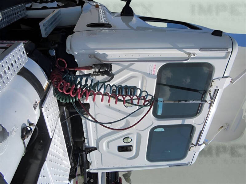 2014 Freightliner Cascadia