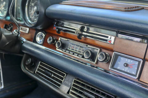 1970 Mercedes-Benz 280-Class