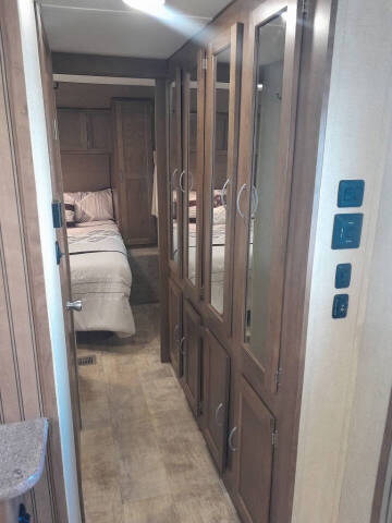 2018 Gulfstream Innsbruck