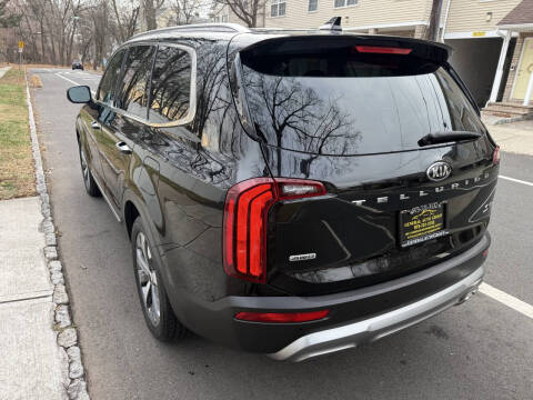 2020 Kia Telluride S