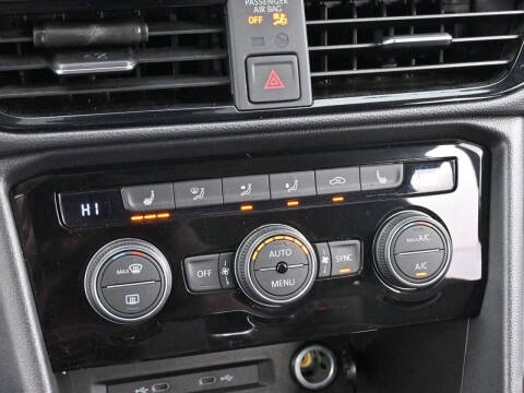 2024 Volkswagen Taos SE 4Motion