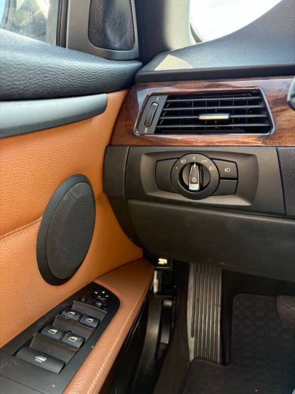 2012 BMW 3 Series 335i