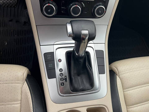 2010 Volkswagen CC Sport