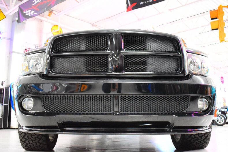 2005 Dodge Ram 1500 SRT-10