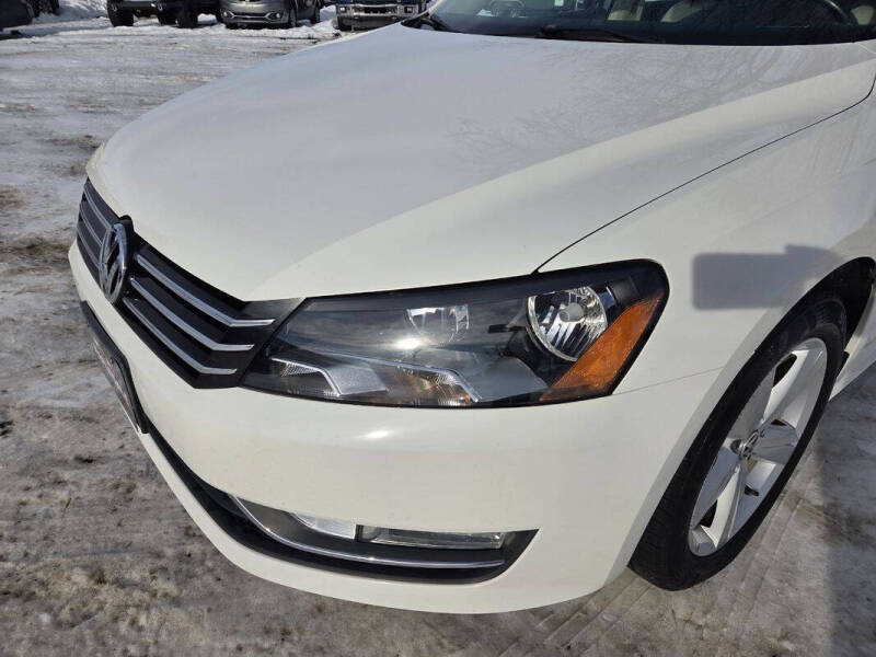 2015 Volkswagen Passat 1.8T Limited Edition