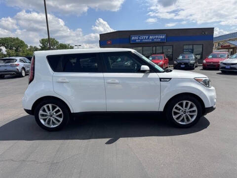 2019 Kia Soul +