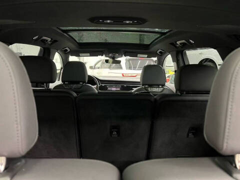 2022 Audi Q7 quattro Premium Plus 55 TFSI