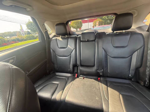 2016 Ford Edge Titanium