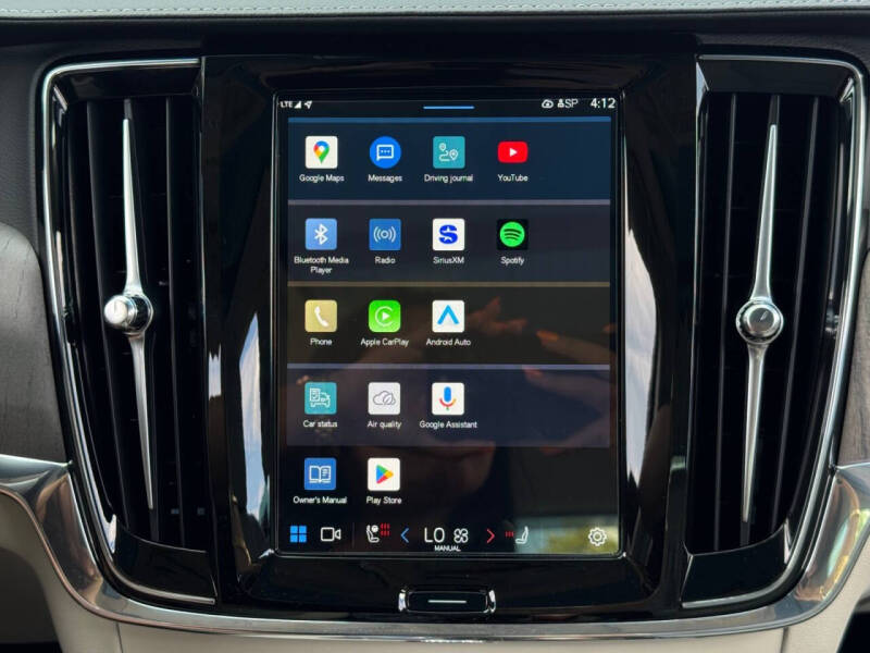 2024 Volvo S90 Recharge T8 Ultimate