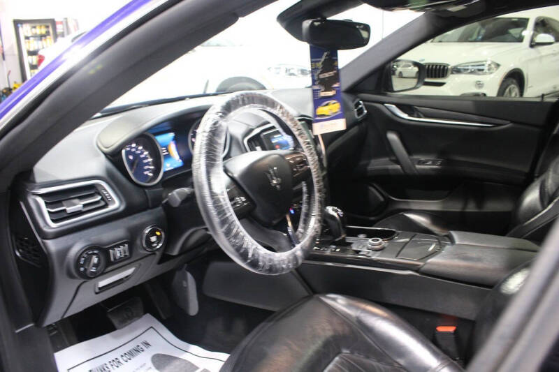 2017 Maserati Ghibli