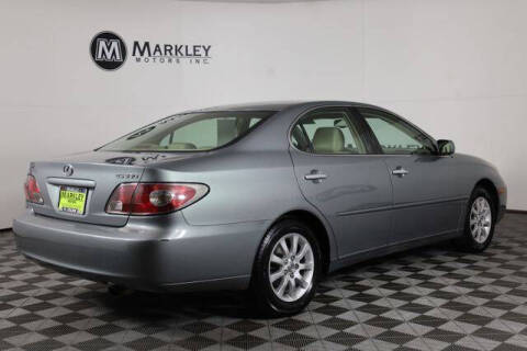 2004 Lexus ES 330