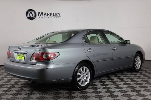 2004 Lexus ES 330