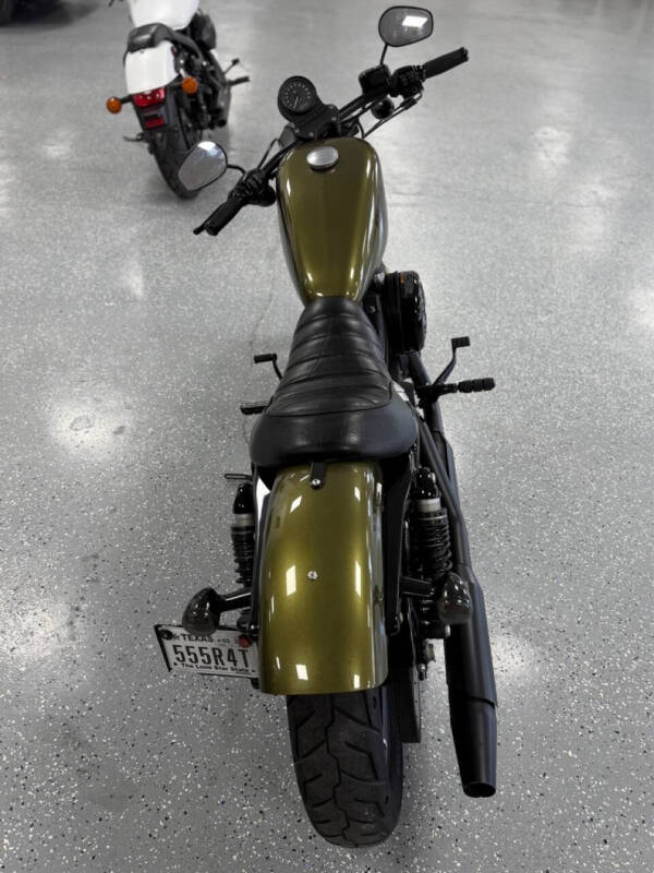 2016 Harley-Davidson IRON 8